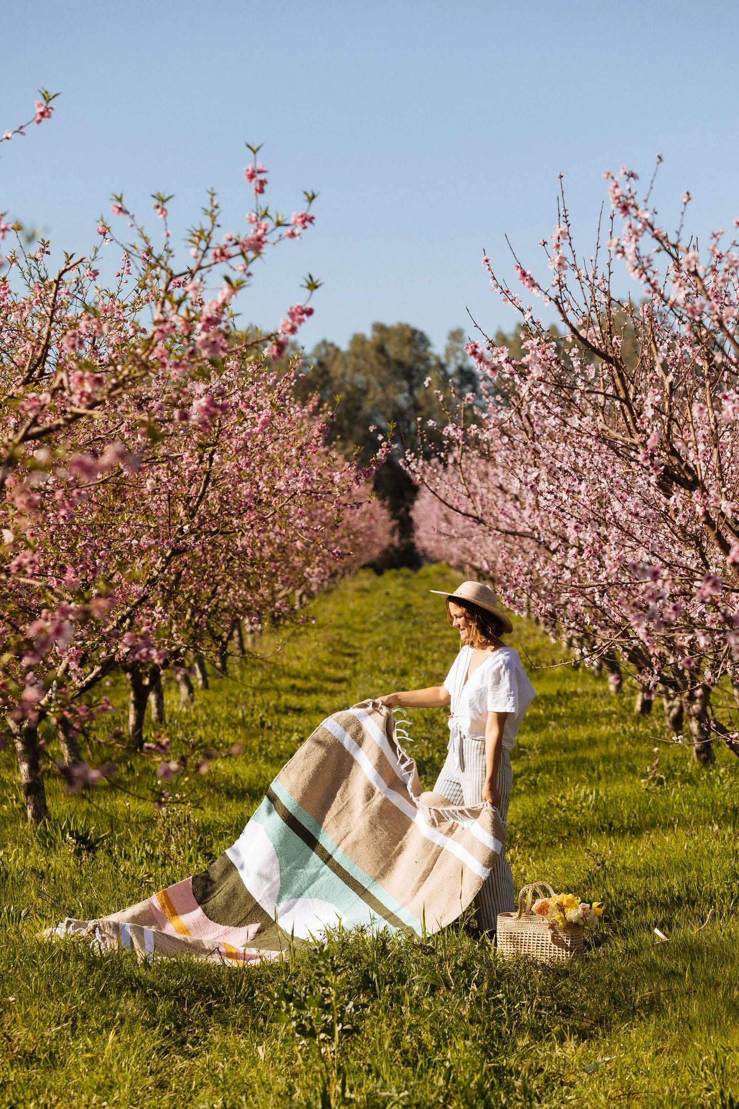 Luna Fresca - Hand Woven Blanket