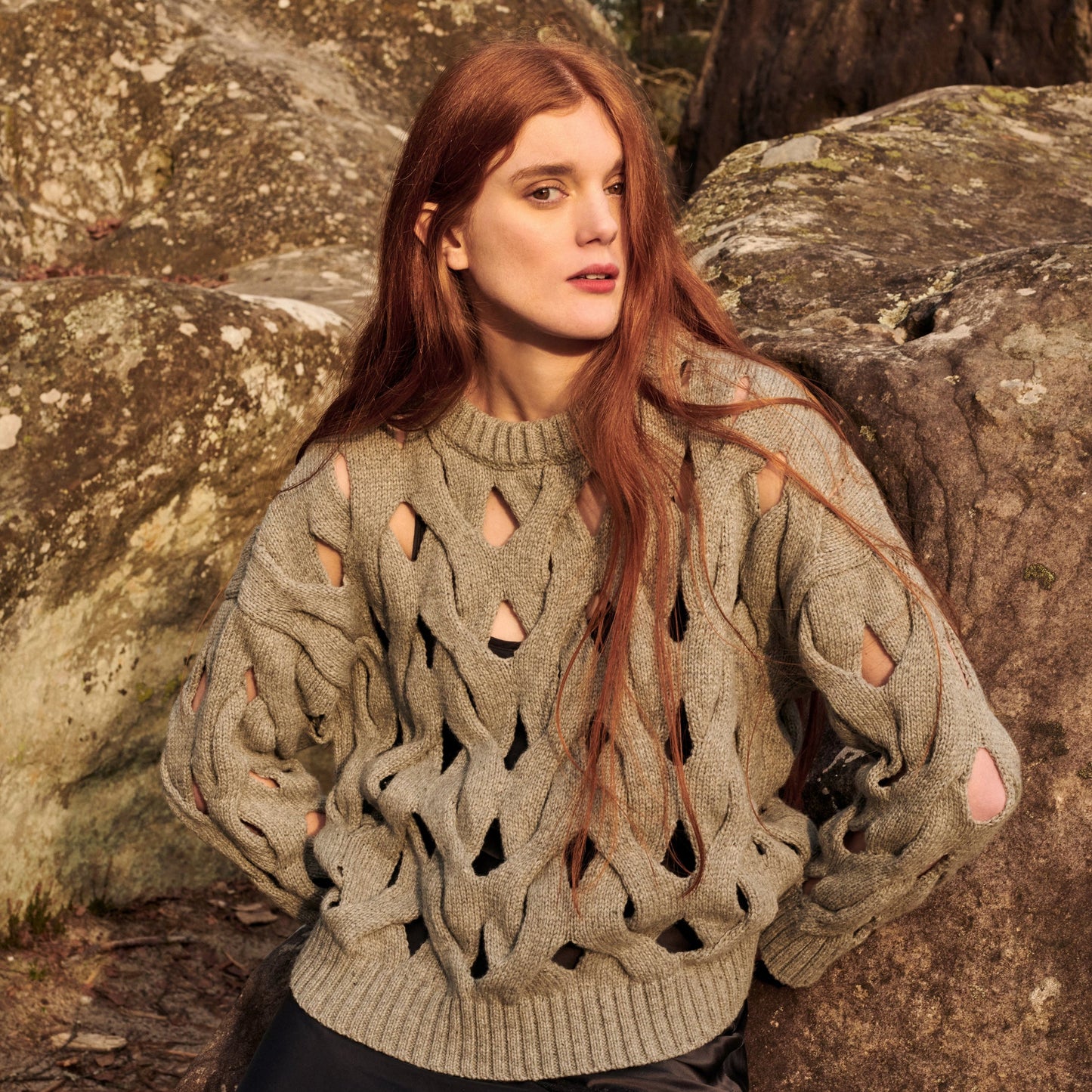 Gigi Knitwear Open cable sweater in grey