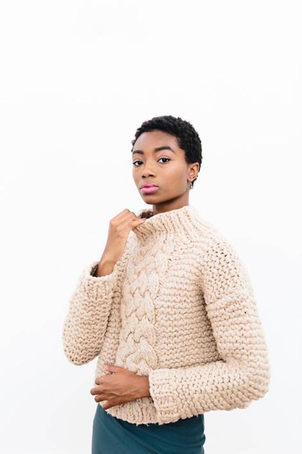 Vincentia Chunky Cable Sweater in Organic Merino Wool Natural Size Small