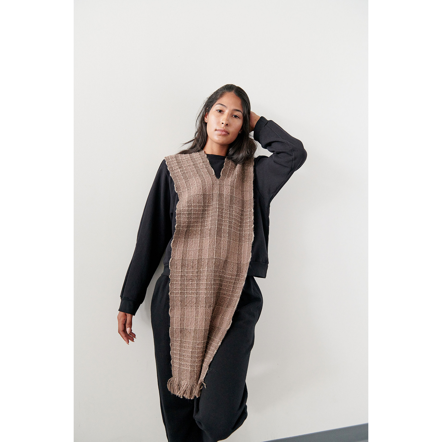 Wol Hide Narrow Woven Poncho