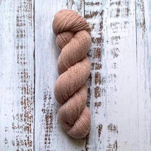 100% Eco-Cashmere Fingering Yarn / Smoky Pink