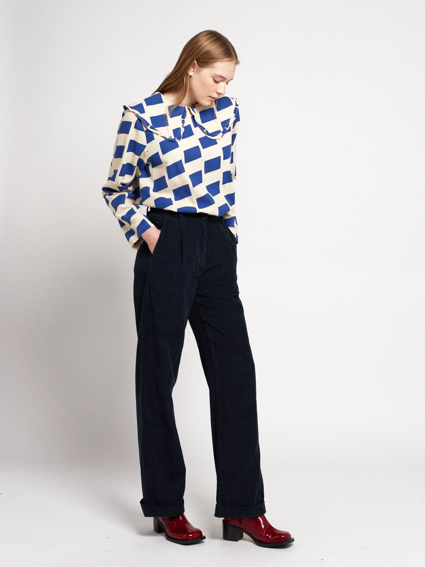 Bobo Choses midnight blue corduroy pleated pant