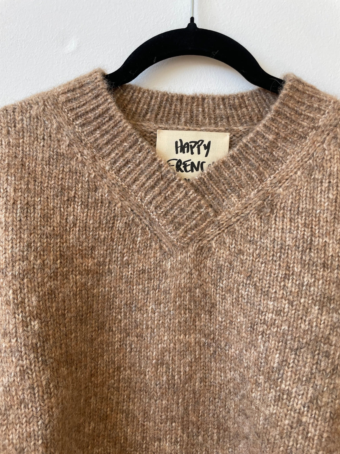 Hand-Loomed Félix Sweater in Camel, Undyed Alpaca