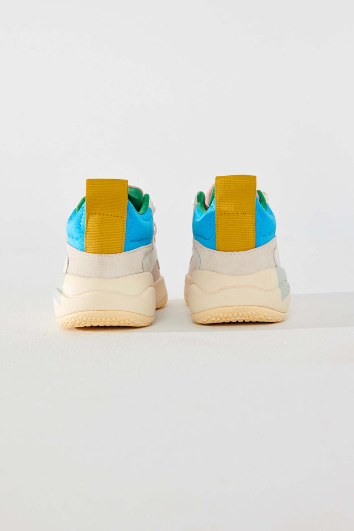BRANDBLACK - Villain Sneaker  - White / Blue / Pink