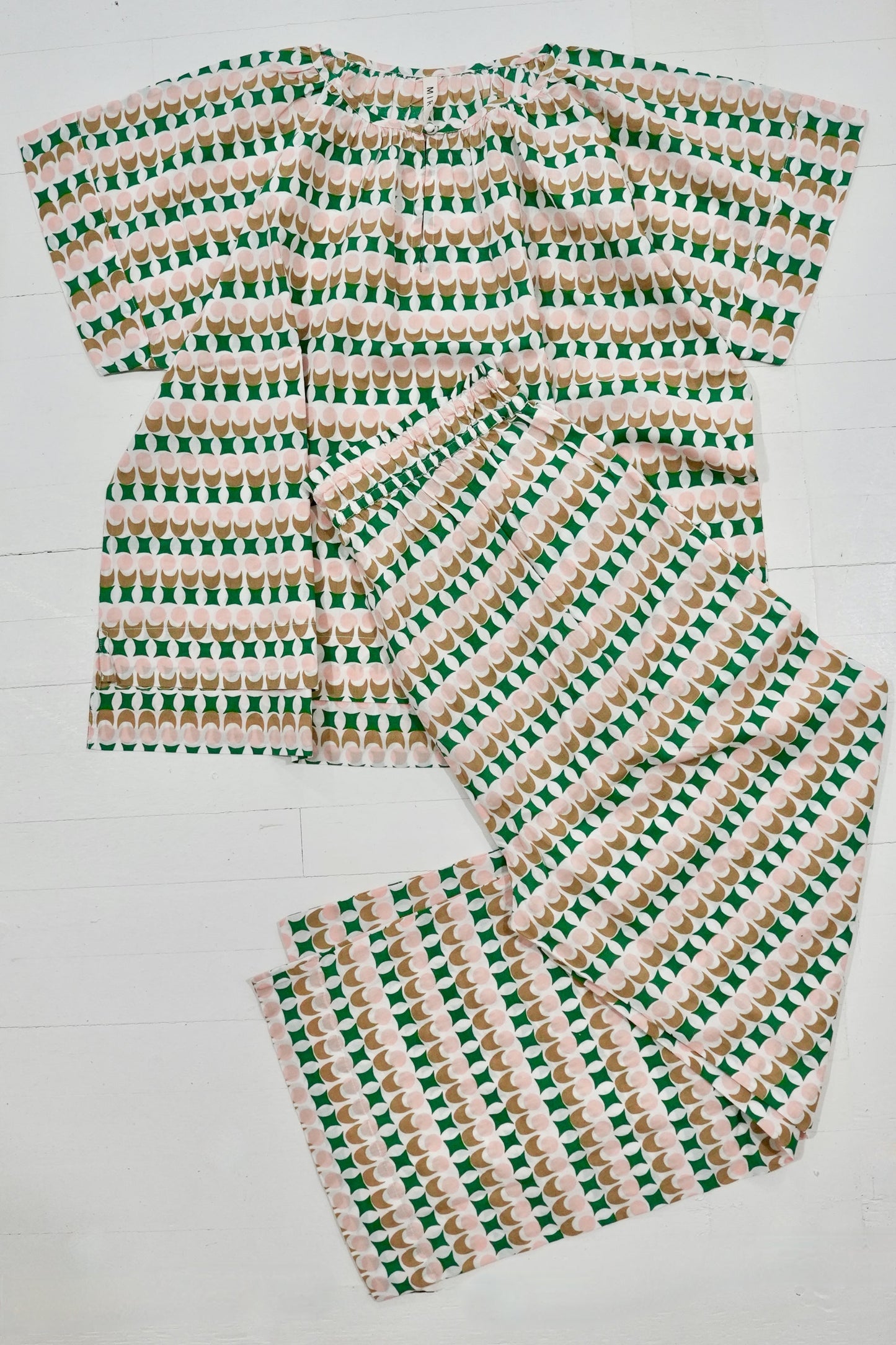 Mirth Organic Cotton Handblocked Pajama Pant Set in Jawbreaker