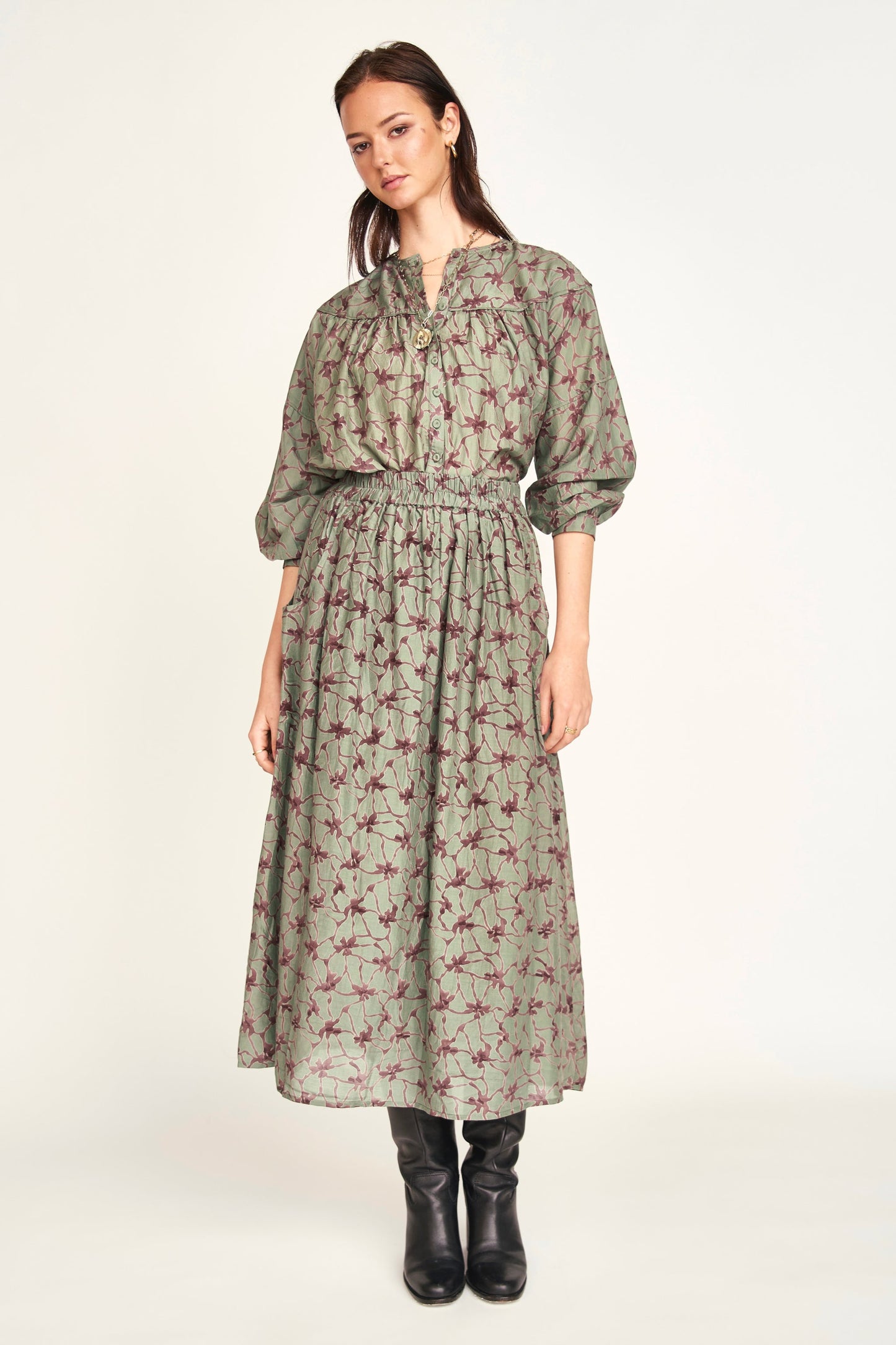 Mirth Verona Skirt in Shadow Kudzu