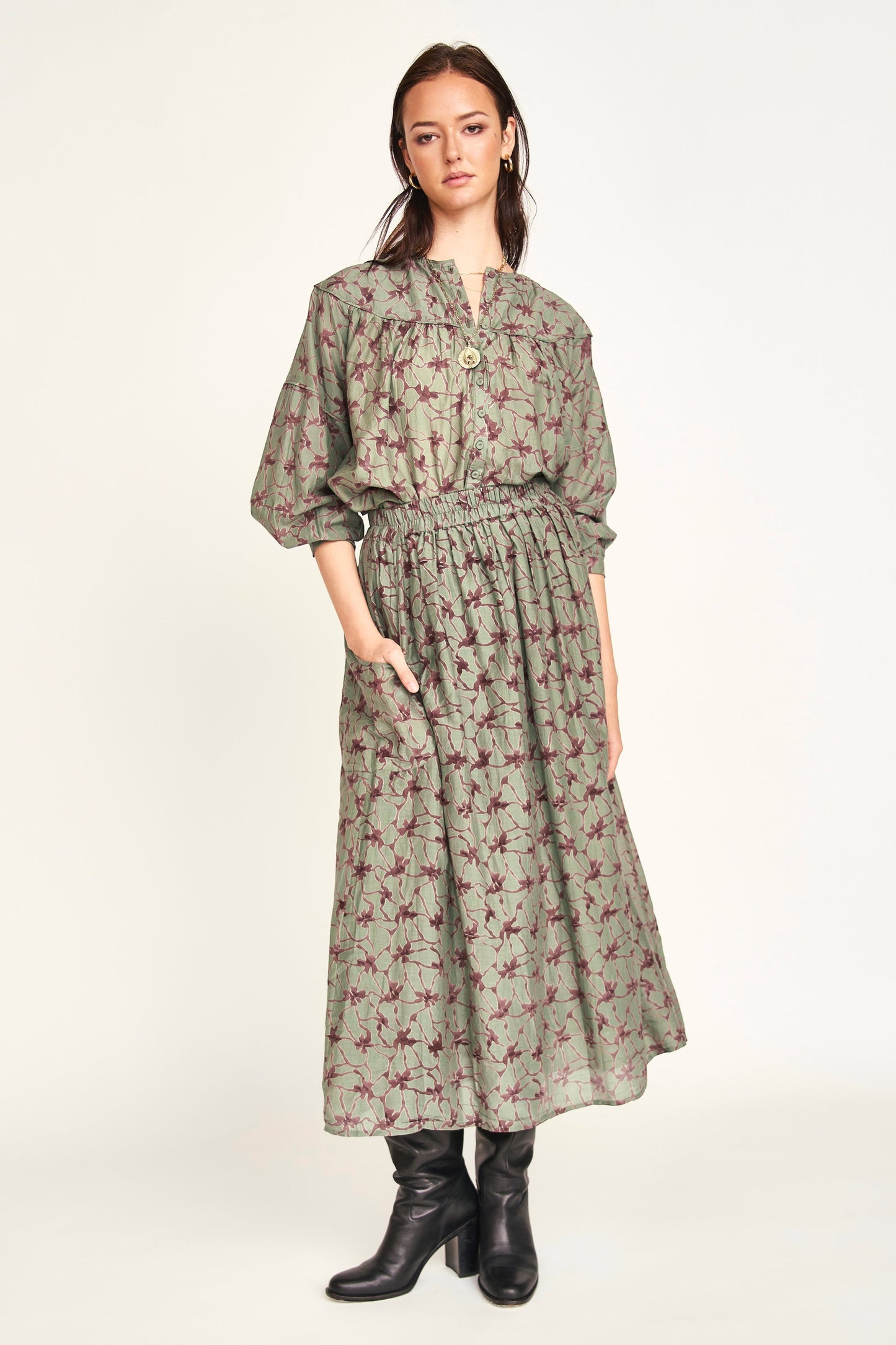 Mirth Verona Skirt in Shadow Kudzu