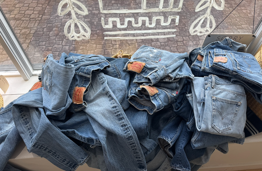 VINTAGE LEVIS 501's: 32