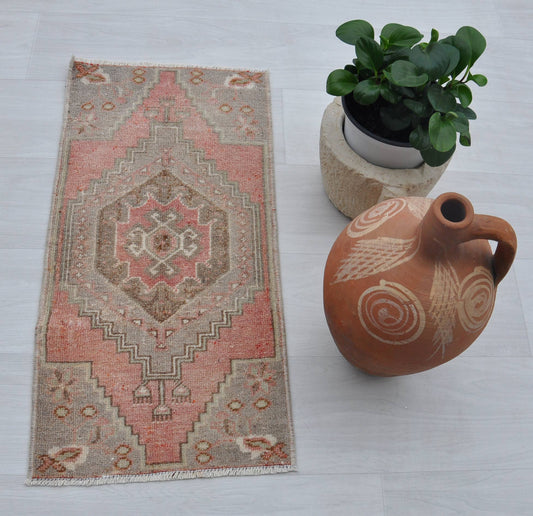 Bronson Vintage Hand Knotted Rug