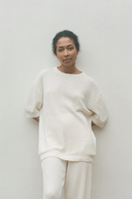 Load image into Gallery viewer, Wol Hide Lace Tee
