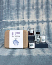 Load image into Gallery viewer, Shibori Dyeing Kit
